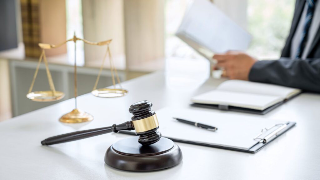 How William Andrews Injury Attorney Builds A Strong Red Light Crash Claim